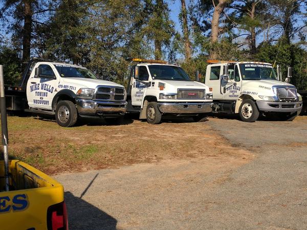 Mike Wells Towing LLC