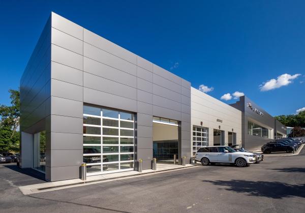 Land Rover White Plains Service Center