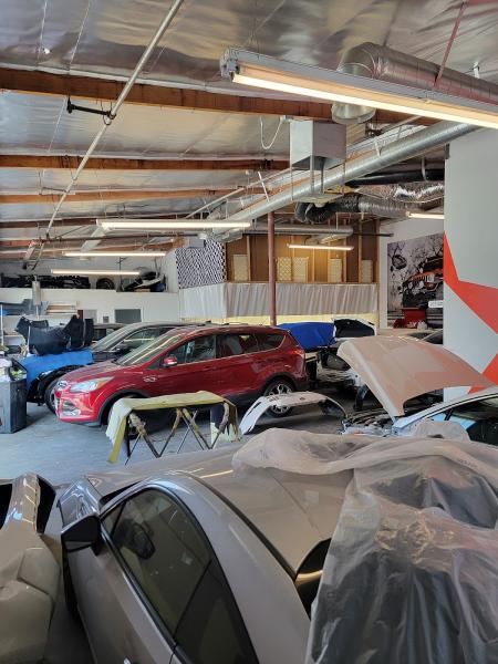 Duxov Auto Body Shop