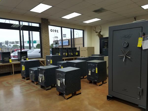 Dixie Safe & Lock