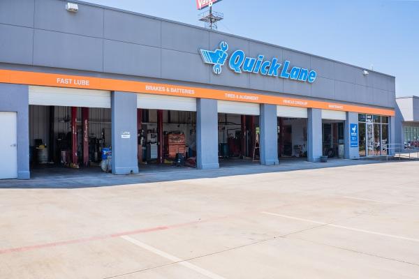 Quick Lane at Tommie Vaughn Ford