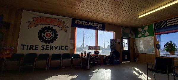 Dick's Tire Pros