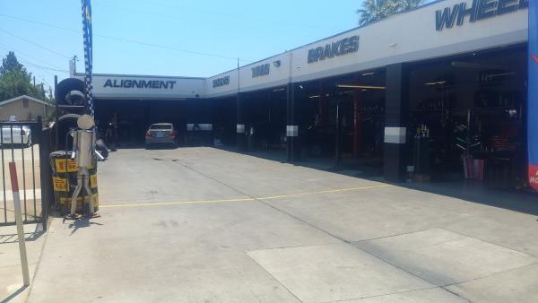 San Fernando Brake & Tire