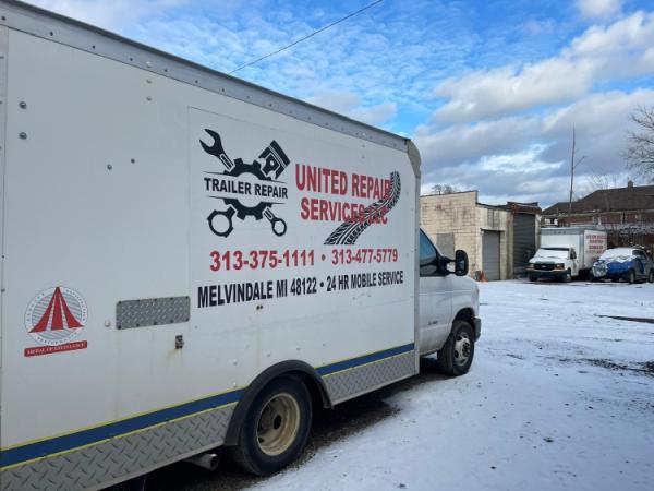 United Heavy Duty Truck Towing Services