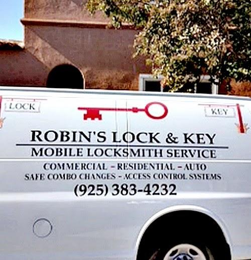 Robin's Lock & Key