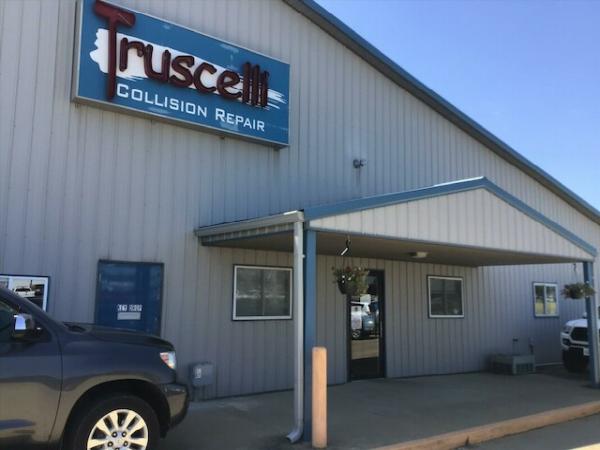 Truscelli Collision & Repair