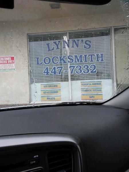 Lynn's Locksmith Service