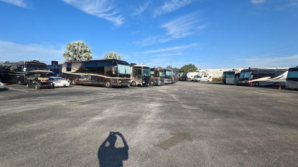 Clearwater Motorcoaches