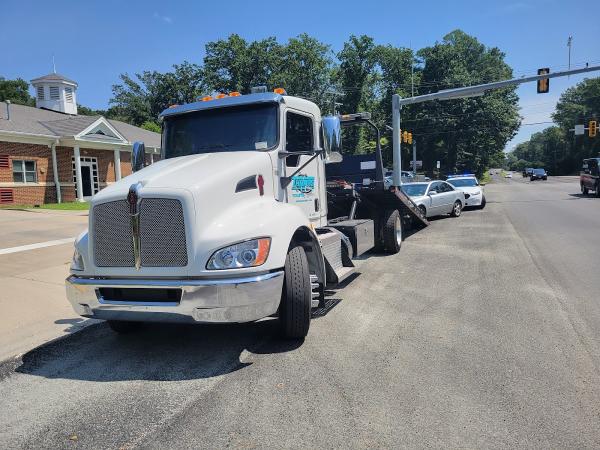 Thomas Towing AND Heavy-Duty Recovery