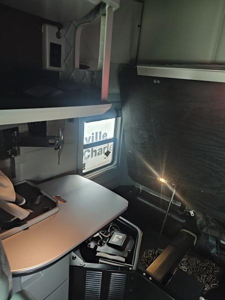 St Lewis Semi-Truck & Auto Mobile Detailing