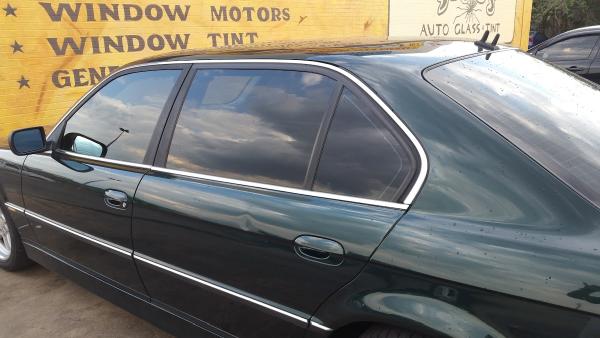 Sotos Auto Glass & Tint