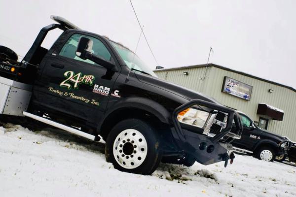 24 Hr Towing & Recovery