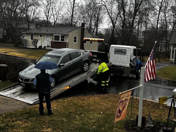 Road Runner Heavy Duty Towing & Semi Truck Towing