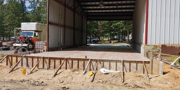 R J Equipment & Hydraulics