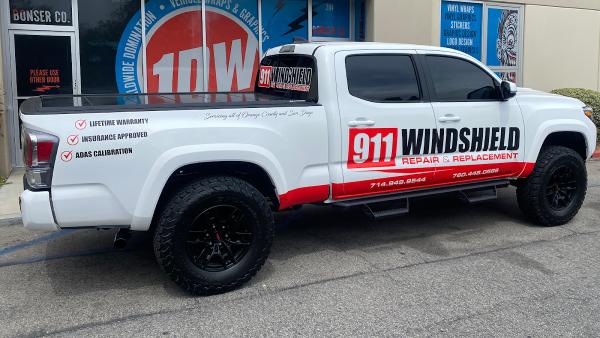 911 Windshield Repair & Replacement