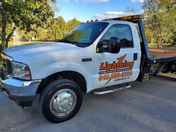 Lightning Towing & Recovery