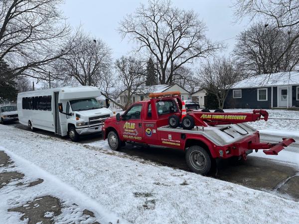 Atlas Towing & Recovery