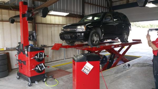 Brown's Alignment and Mechanic Service