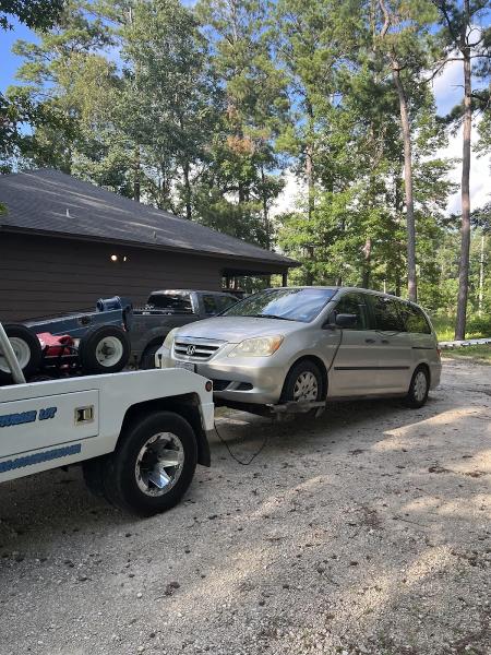 Chris' Towing and Recovery