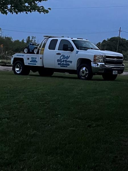 Chris' Towing and Recovery