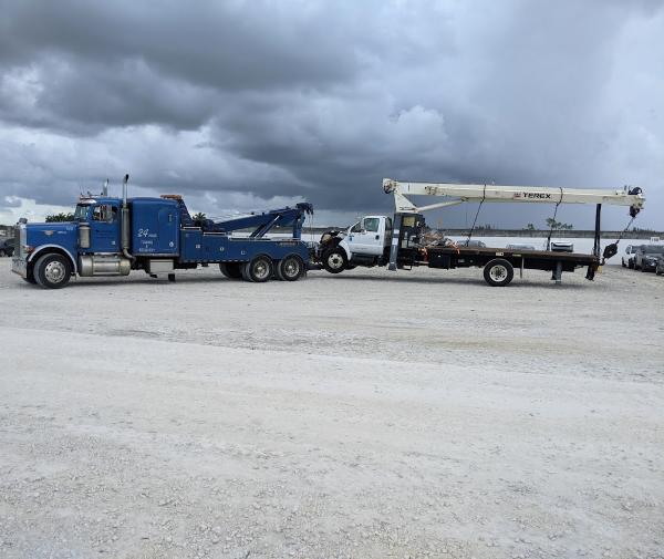 Texas Heavy Tow Recovery and Services LLC