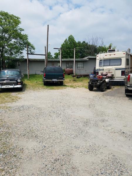 Larry Muffler Shop Inc