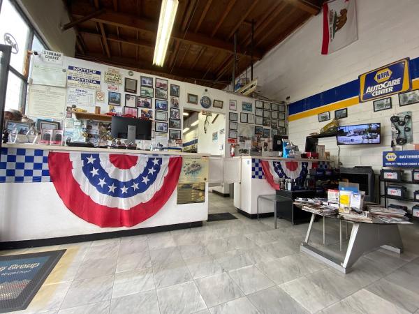 Lawrence Auto Repair