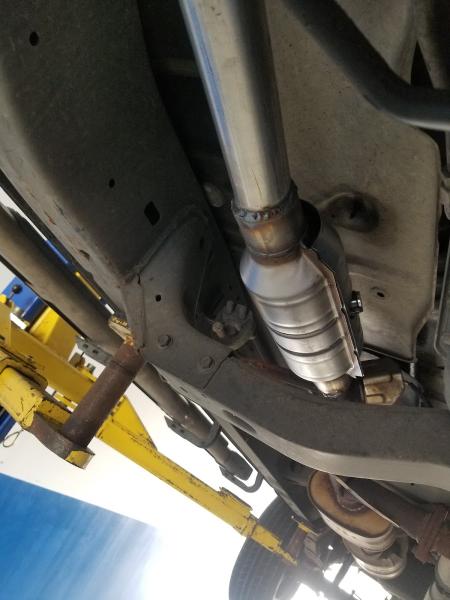 Rey's Mufflers and Catalytic Converters