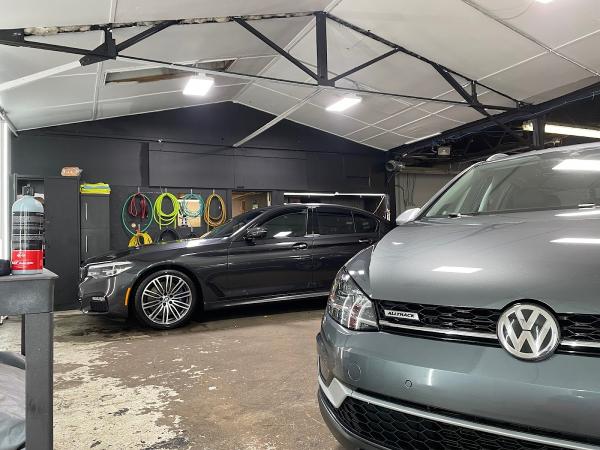 Mint Detailing / Dj's