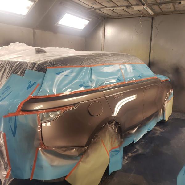 Luxury Auto Body LLC