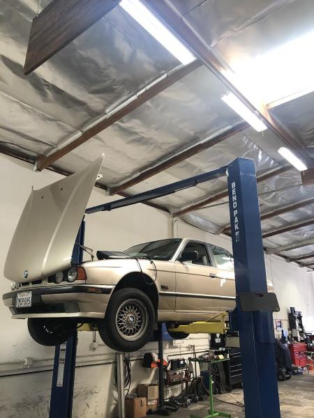 Mikes Automotive