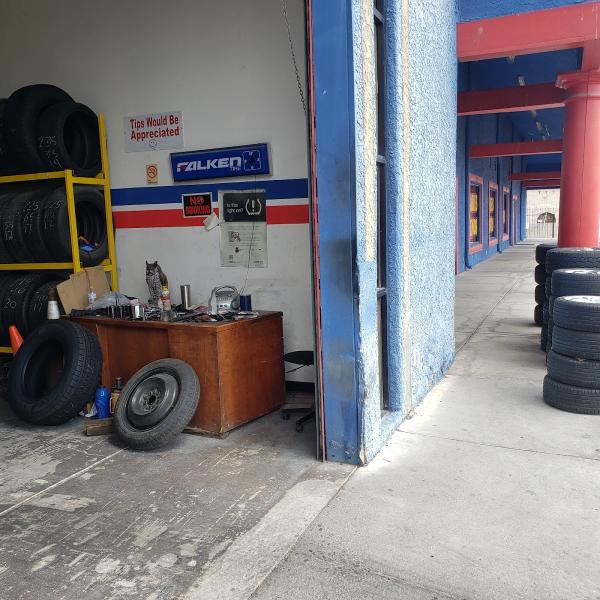 Navar Auto and Tire Shop