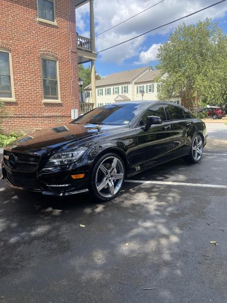 In & Out Detailing/Carpet Cleaning LLC