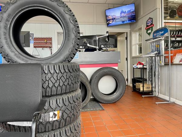Queens Auto Services Elgin
