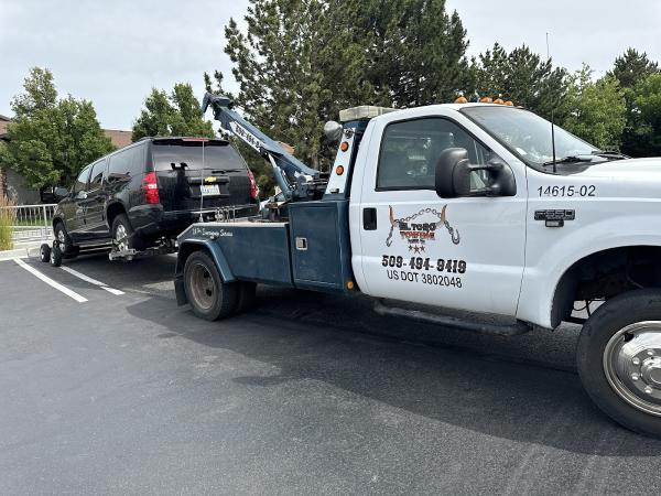 El Toro Towing Llc