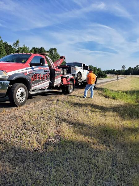 Neeley's Towing & Recovery