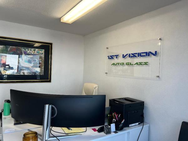 1st Vision Auto Glass Inc.