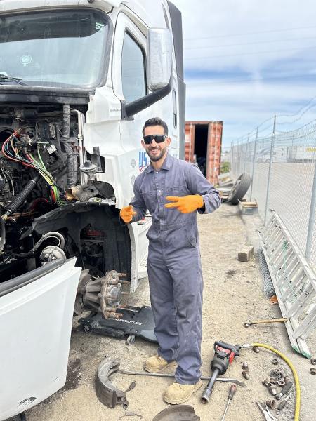 209 Truck Trailer Repair and Towing Inc