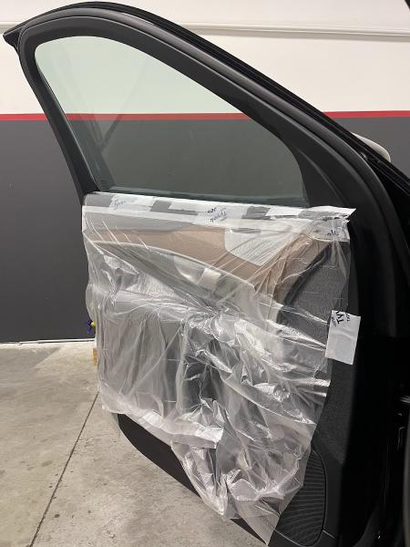 Yonisa Tints