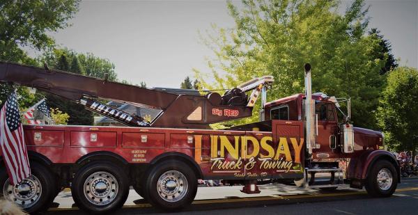 Lindsay Truck & Towing