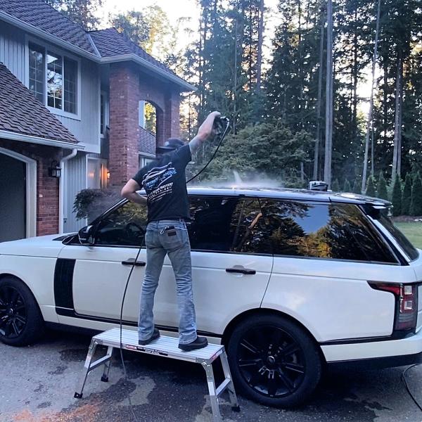 Illustrious Shine Auto Salon LLC