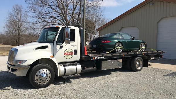 Smith's Towing