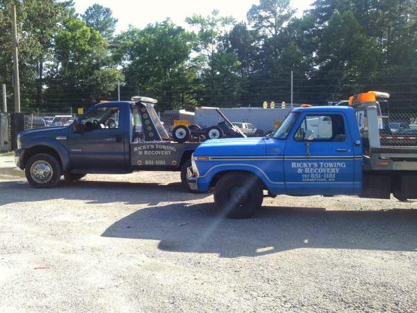 Ricky's Towing & Recovery