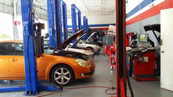 Sam's Auto Repair and Diagnostics Center