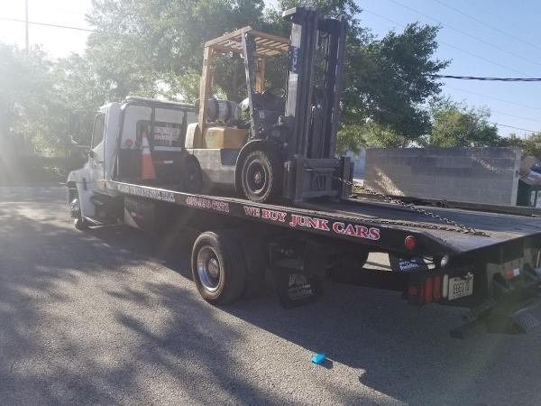 First Class Towing Service LLC