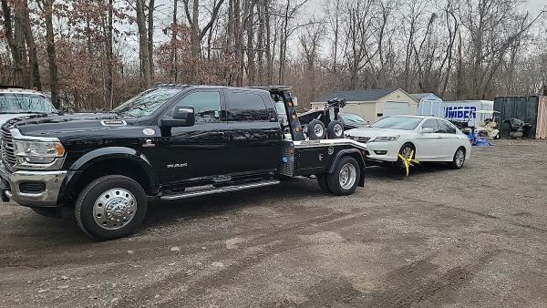 Elite Towing and Transporting