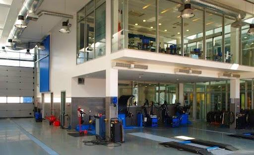 Wheeler's Transmission