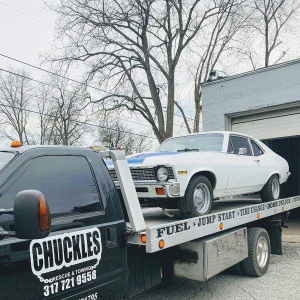 Chuckles Rescue & Towing- Emergency Towing and Roadside Service