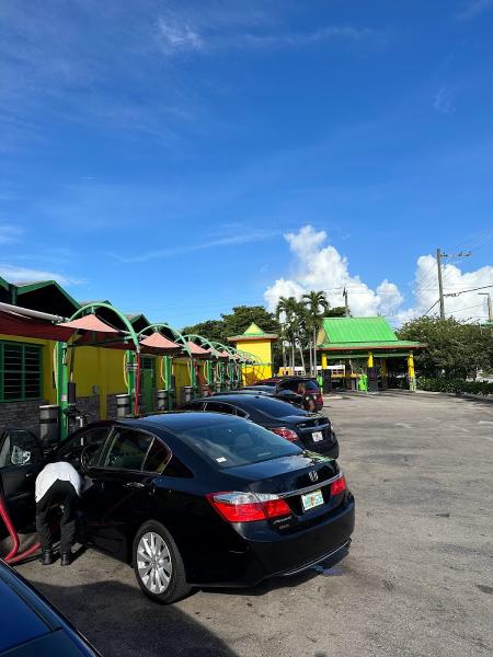 Green Light Car Wash- Lauderhill