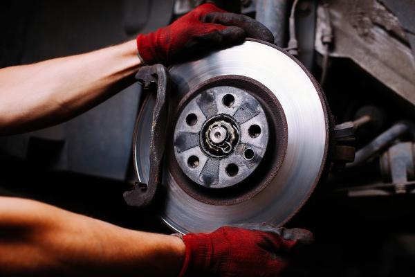 Dennis Auto Repair & Transmission
